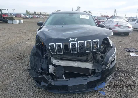 2020 Jeep Cherokee Latitude Plus 4X4 z USA, uszkodzony, nr VIN 1C4PJMLB4LD585288
